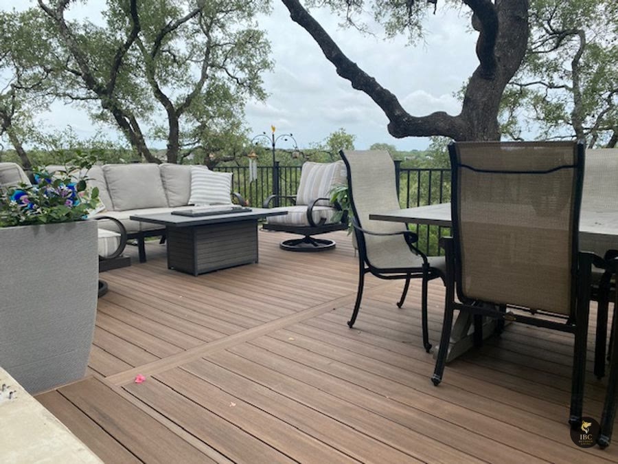 Outdoor living project by Ivins Brothers Construction, project 40
