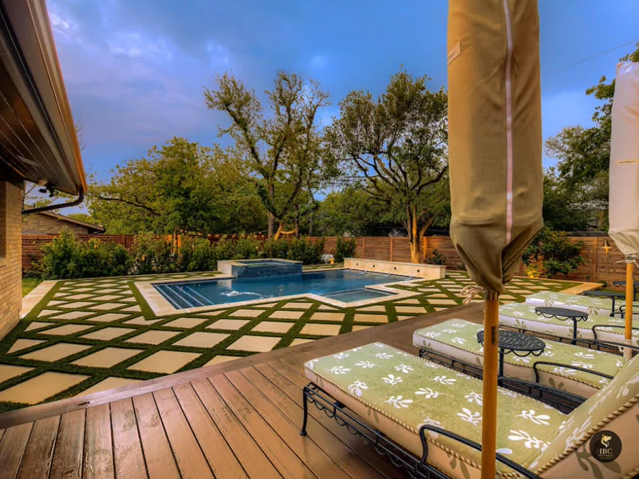 Outdoor living project by Ivins Brothers Construction, project 16